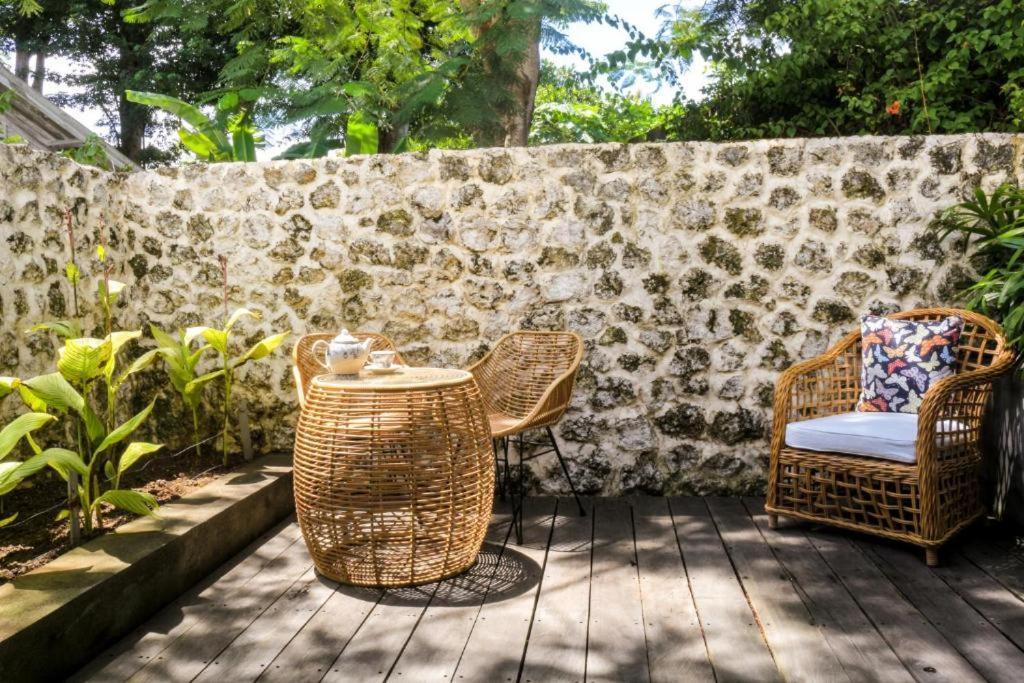 Chanteak Bali Jimbaran  Bagian luar foto